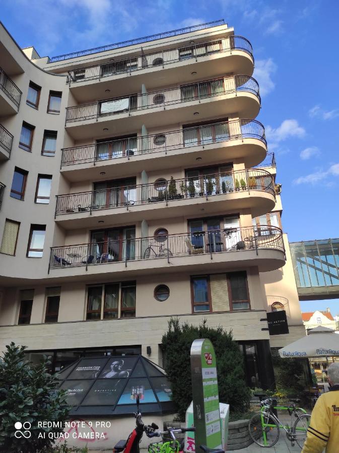 Central Boutique Apartment Budapest Luaran gambar