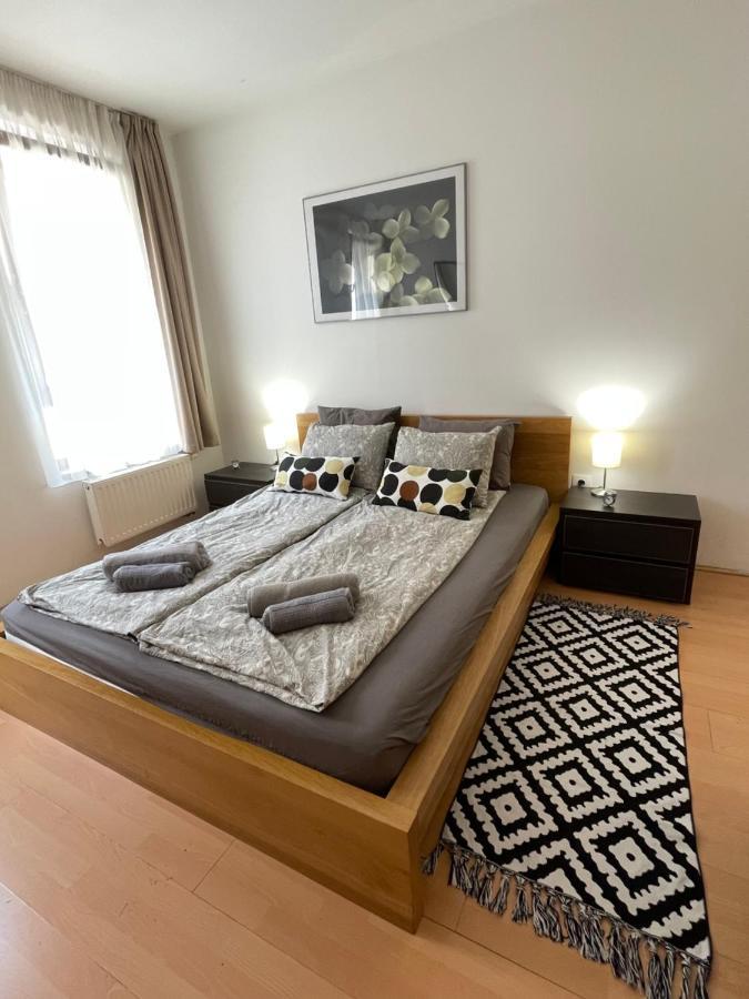 Central Boutique Apartment Budapest Luaran gambar