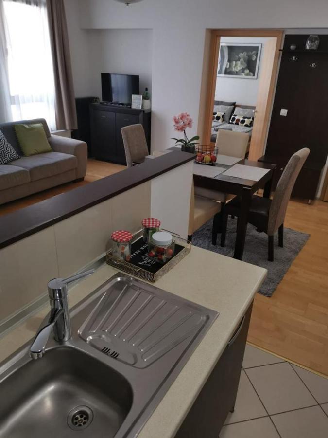 Central Boutique Apartment Budapest Luaran gambar